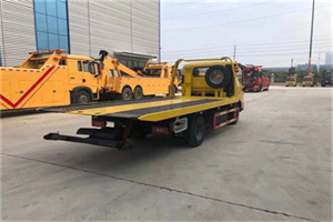 崇信非事故拖车